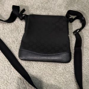 Small Guccis messenger bag
